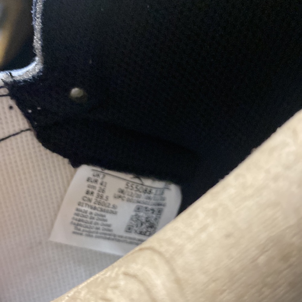 AIR JORDAN 1 OG HIGH MENS VOLT - Picture 6 of 6